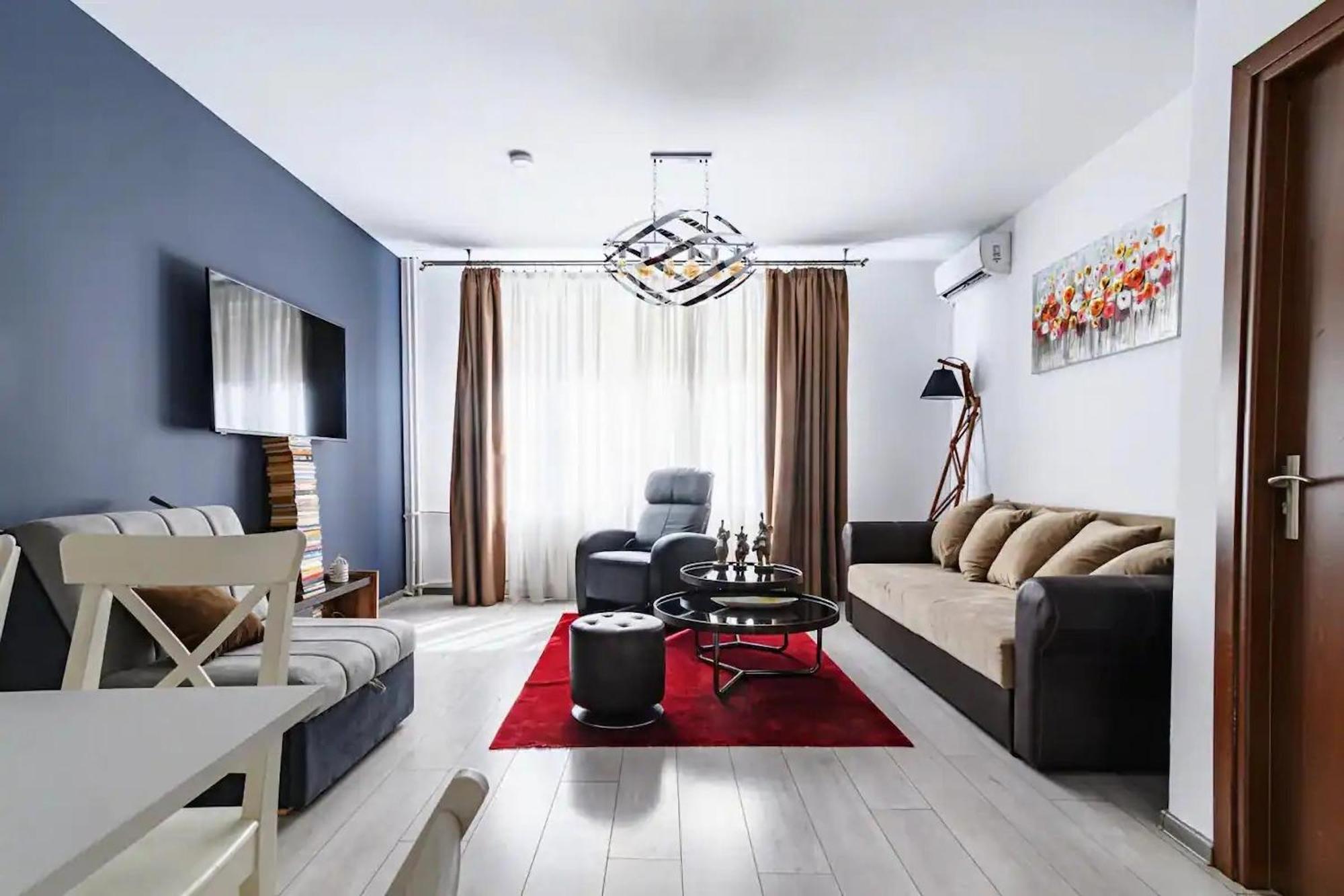 10 Seconds Away From The Main Street, Free Secured Parking Appartement Sofia Buitenkant foto